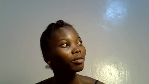 Snapshot of afri_kanaslim chatting on 4, 12, 2025 afri kanaslim online show from 4, 12, 2025