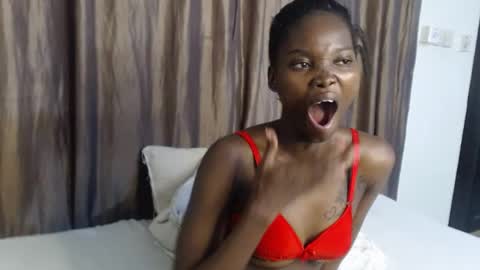 Snapshot of africana_slimqueen chatting on 11, 7, 2026 africana_slimqueen online show from 11, 7, 2026