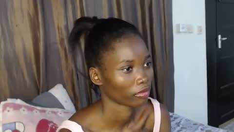 Snapshot of africana_slimqueen chatting on 19, 7, 2026 africana_slimqueen online show from 19, 7, 2026