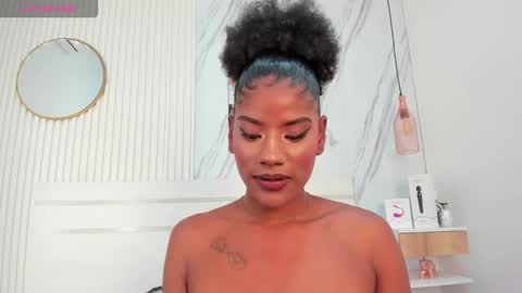 Afro Luna online show from 29, 11, 2025