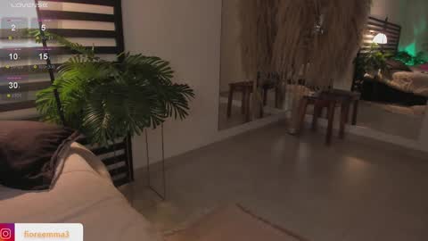 Emma online show from 28, 12, 2024