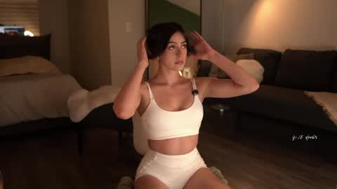 Emma online show from 9, 6, 2026