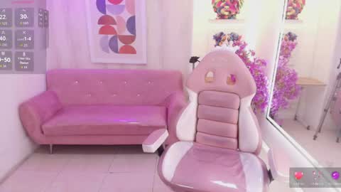 Snapshot of afrodita_loren chatting on 9, 6, 2026 afrodita_loren online show from 9, 6, 2026