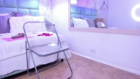 Snapshot of afroditagreenn chatting on 9, 2, 2025 Afrodita online show from 9, 2, 2025