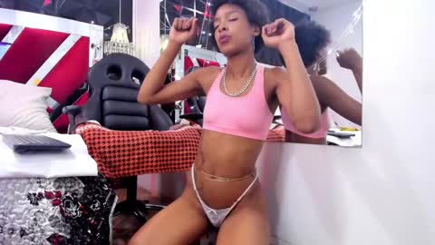 Snapshot of afroditagreenn chatting on 12, 2, 2025 Afrodita online show from 12, 2, 2025