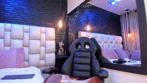 Snapshot of afroditagreenn chatting on 8, 3, 2025 Afrodita online show from 8, 3, 2025