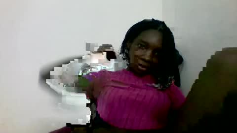 Snapshot of afronubians_ chatting on 28, 1, 2025 pink and josphen online show from 28, 1, 2025