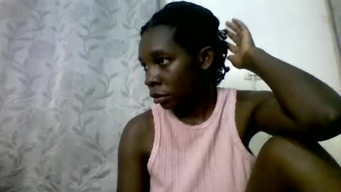 Snapshot of afronubians_ chatting on 10, 2, 2025 pink and josphen online show from 10, 2, 2025