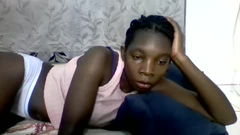 Snapshot of afronubians_ chatting on 12, 2, 2025 pink and josphen online show from 12, 2, 2025