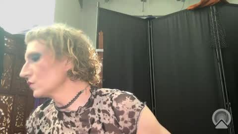 Snapshot of after_dark_productions chatting on 19, 5, 2026 Me Myself Irene online show from 19, 5, 2026