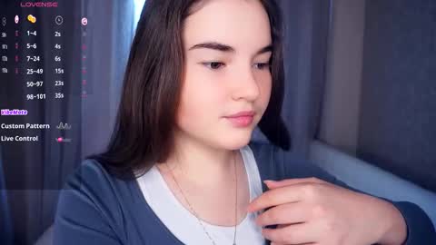 Snapshot of aftonbunkers chatting on 12, 9, 2025 Lana 1800 - 0330 UTC Mia 0700- 1630 UTC online show from 12, 9, 2025