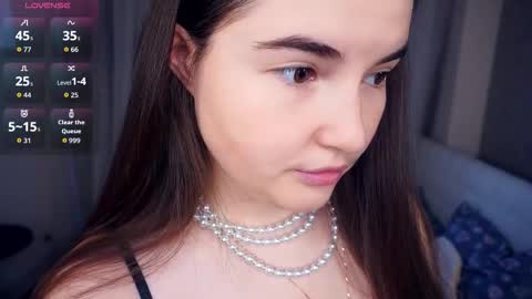 Snapshot of aftonbunkers chatting on 26, 9, 2025 Lana 1800 - 0330 UTC Mia 0700- 1630 UTC online show from 26, 9, 2025