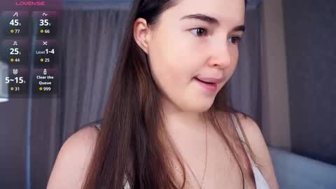 Snapshot of aftonbunkers chatting on 3, 10, 2025 Lana 1800 - 0330 UTC Mia 0700- 1630 UTC online show from 3, 10, 2025