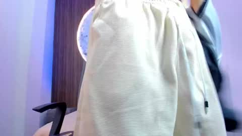 Snapshot of agarevans chatting on 4, 3, 2026 AGAR online show from 4, 3, 2026