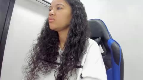 Snapshot of agata18_ chatting on 15, 1, 2026 A G A T A online show from 15, 1, 2026