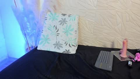 Snapshot of agata__rose chatting on 30, 1, 2025 agata__rose online show from 30, 1, 2025