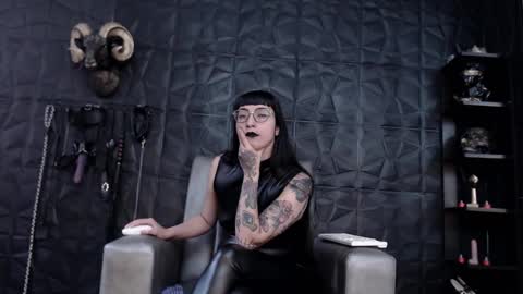  Miss Agata  online show from 1, 3, 2025