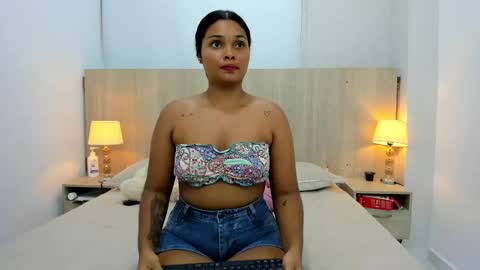 Snapshot of agata_ortiz chatting on 15, 2, 2025 Agata Ortiz online show from 15, 2, 2025
