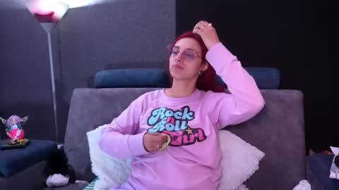 Snapshot of agatacollinsss chatting on 29, 9, 2025 Agata Collinss online show from 29, 9, 2025