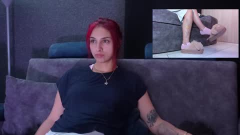 Snapshot of agatacollinsss chatting on 1, 10, 2025 Agata Collinss online show from 1, 10, 2025