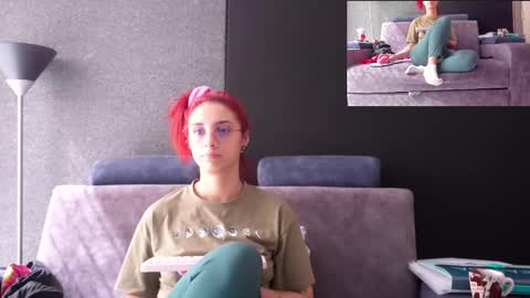 Snapshot of agatacollinsss chatting on 4, 10, 2025 Agata Collinss online show from 4, 10, 2025