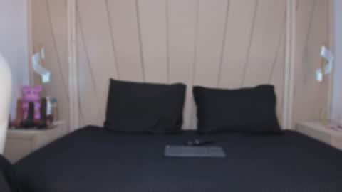 Snapshot of agatha_steel20 chatting on 2, 10, 2025 Agatha Steel online show from 2, 10, 2025