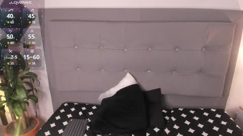 Agatha vixen  online show from 26, 1, 2025