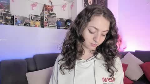 Camila     2 online show from 19, 5, 2026