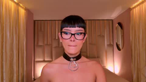 Snapshot of agathakondo chatting on 24, 10, 2025 Agatha online show from 24, 10, 2025