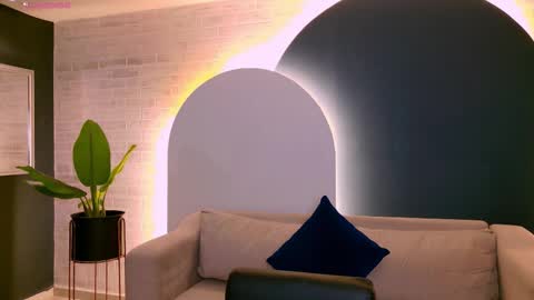 Snapshot of agathakondo chatting on 11, 11, 2025 Agatha online show from 11, 11, 2025