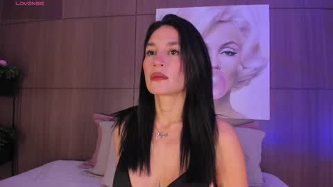    online show from 28, 9, 2025