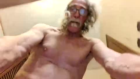 Snapshot of agedhardwood59618233 chatting on 5, 11, 2025 agedhardwood59618233 online show from 5, 11, 2025