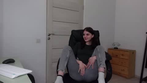 Snapshot of agelina_summer chatting on 19, 1, 2025 Agelina Lilly Laura online show from 19, 1, 2025