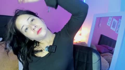 Snapshot of agnes_21 chatting on 15, 9, 2025 ines online show from 15, 9, 2025