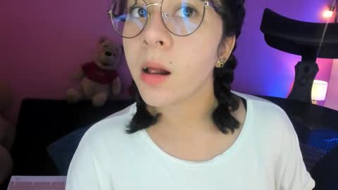 Snapshot of agnes_21 chatting on 26, 9, 2025 ines online show from 26, 9, 2025