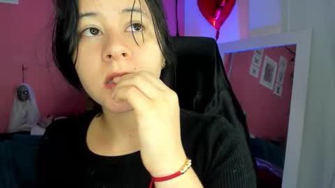 Snapshot of agnes_21 chatting on 18, 10, 2025 ines online show from 18, 10, 2025