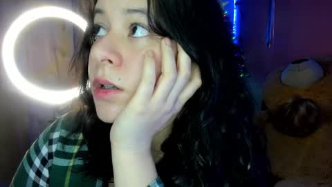 Snapshot of agnes_21 chatting on 30, 11, 2025 ines online show from 30, 11, 2025
