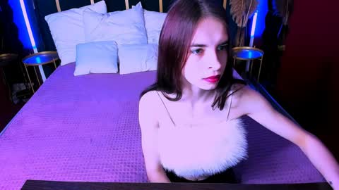 Agnes online show from 8, 4, 2026