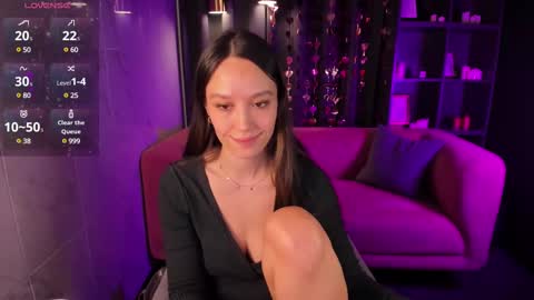 Agnes online show from 20, 2, 2025