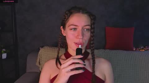 agnes wells online show from 2, 6, 2026