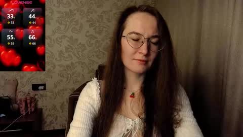 Snapshot of agnesgraham chatting on 23, 11, 2025 Agnes online show from 23, 11, 2025