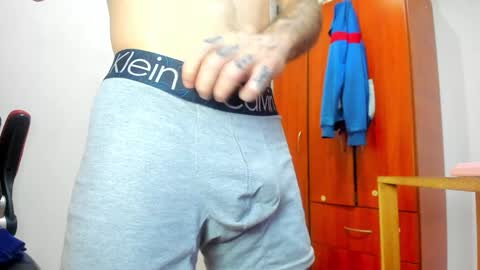 Snapshot of aguslover chatting on 26, 12, 2024 Agustin online show from 26, 12, 2024