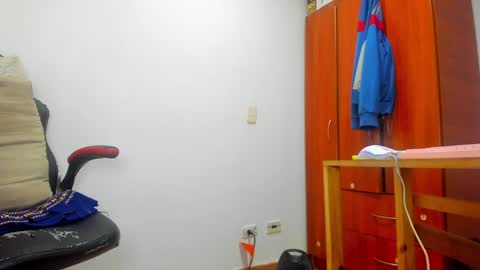 Snapshot of aguslover chatting on 28, 12, 2024 Agustin online show from 28, 12, 2024