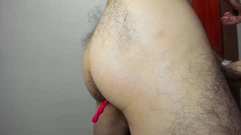 Snapshot of aguslover chatting on 2, 2, 2025 Agustin online show from 2, 2, 2025