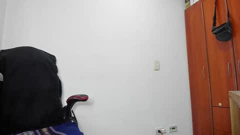 Snapshot of aguslover chatting on 22, 2, 2026 Agustin online show from 22, 2, 2026