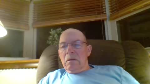 aguynrkfrd online show from 22, 7, 2026