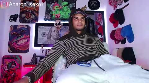 Snapshot of aharon_sexo1 chatting on 23, 2, 2025 Aharon Zamora online show from 23, 2, 2025