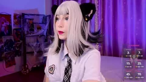 Snapshot of ahegame chatting on 4, 11, 2025 Coraline online show from 4, 11, 2025