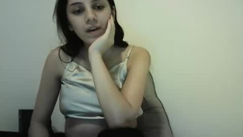 Snapshot of ahotkitty18 chatting on 12, 11, 2025 Selena online show from 12, 11, 2025