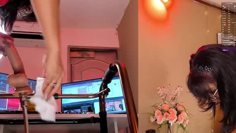 Snapshot of ahytana chatting on 2, 2, 2025 Ahytana online show from 2, 2, 2025